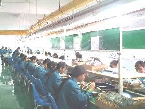 公司主要產(chǎn)品有:家用/商用無(wú)線(xiàn)智能防盜報(bào)警器、TPMS無(wú)線(xiàn)報(bào)警系統(tǒng),無(wú)線(xiàn)遙控器、無(wú)線(xiàn)接收/發(fā)射模塊、無(wú)線(xiàn)紅外對(duì)射探測(cè)器、無(wú)線(xiàn)門(mén)磁、無(wú)線(xiàn)煙霧探測(cè)、紅外燃?xì)鈭?bào)警器、等,工廠(chǎng),廠(chǎng)商-深圳市安博士電子